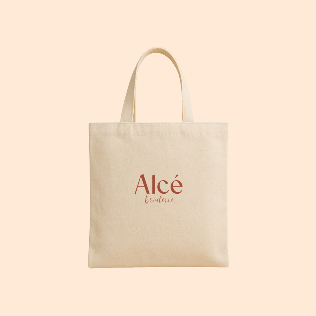 Tote bag avec broderie personnalisé logo