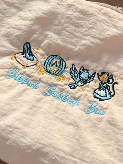 Sac banane brodé Cendrillon