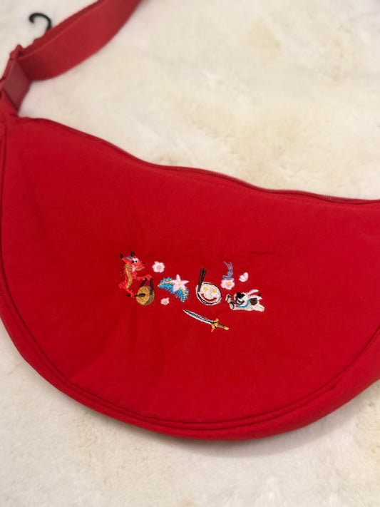 Sac banane brodé Mulan