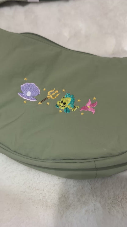 Sac banane brodé la petite sirène